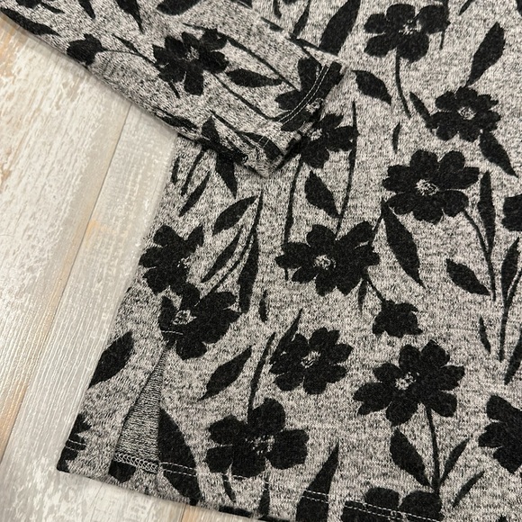 Bobeau Pullover Soft Top NWT - Picture 4 of 4